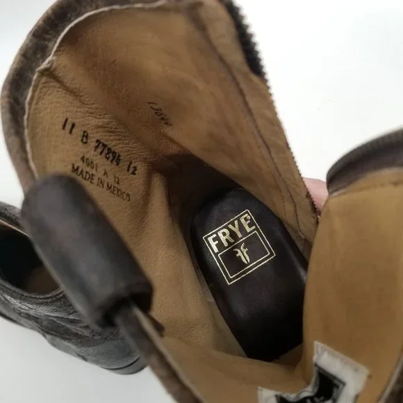 FRYE | Melissa Button Ankle Booties w/ Crackle Leather - 11B - Picture 9 of 13